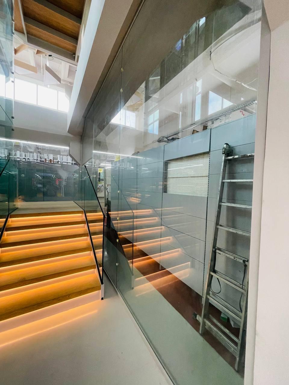 Balustrade din sticlă — fotografia 10