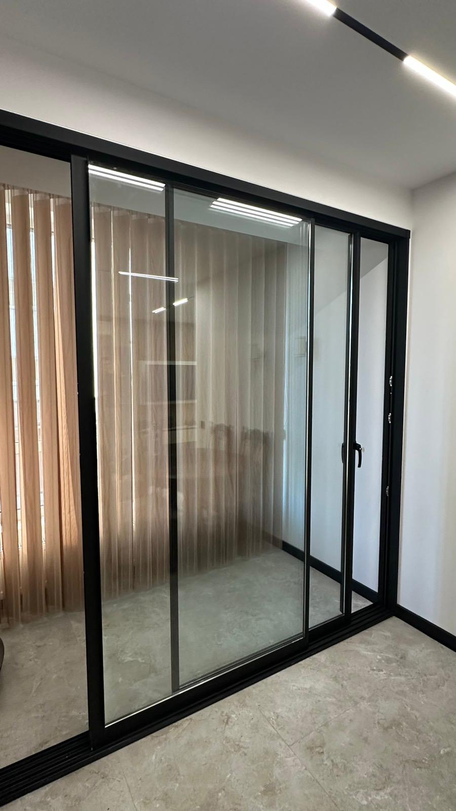 Glass partitions — photo 7